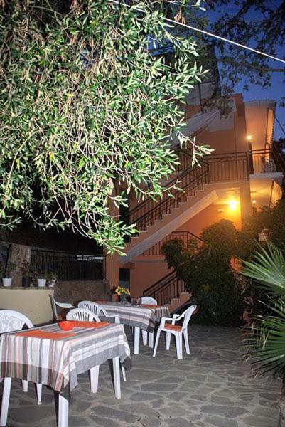 Appartement Empress Corfu à Perama  Extérieur photo